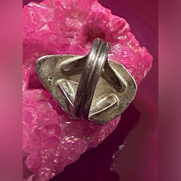 Vintage Native Sterling Silver Large Turquoise Stamped H Ring #7803 - Picture 4 of 7